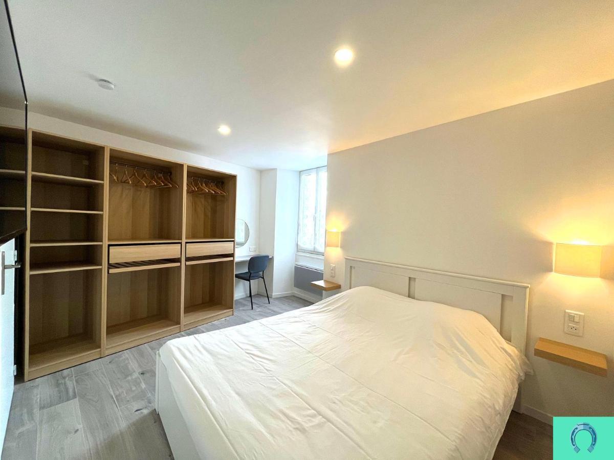 La Demeure Du Marechal-Ferrant Apartman Pierry Kültér fotó